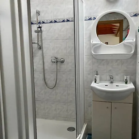 V Podkrovi * Roztoky u Jilemnice