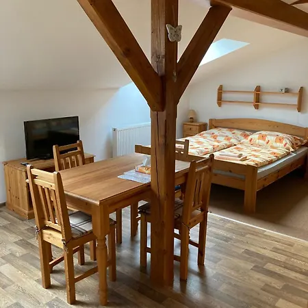 Apartment V Podkrovi